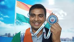 India: Indian Sand Artist Madhurendra Kumar Honored by London Book of World  Records