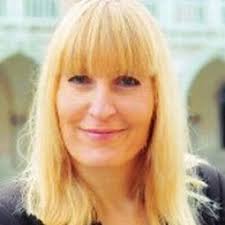 Charlotte Thomas: Lebenslauf, Bücher und Rezensionen bei LovelyBooks