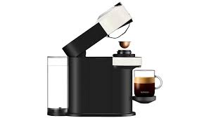 It takes a few runs before it's more effective frothing and producing a quality coffee. Buy Nespresso Vertuo Next Solo Capsule Coffee Machine By Delonghi White Harvey Norman Au