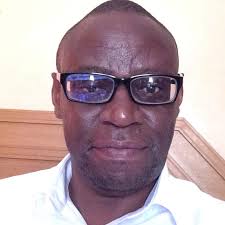 One of the Human Rights Defenders Coalition member, Billy Mayaya has this  morning called upon all Malawians to support Timothy Mtambo as he plans to  hand himself to Area 30 police. Mayaya