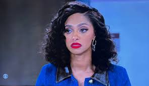 Online argument about mass media and political trust