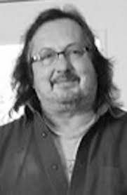 Robert Pelletier's Instagram, Twitter & Facebook