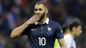 Maillot floqué au nom de karim benzema. Karim Benzema Recalled To French Squad For Euros After Six Year Exile