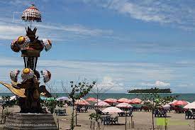 Pantai losari dibuka setiap hari tanpa batasan waktu. Pantai Gandoriah Wisata Kota Pariaman
