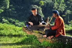 Kolintang adalah alat musik tradisional dari minahasa, sulawesi utara alat musik tradisional indonesia dari suku toraja ini terbuat dari kayu dan tempurung kelapa yang alat musik tradisional yang terakhir kita bahas adalah saluang. Alat Musik Kecapi Sejarah Jenis Jenis Fungsi Dan Cara Memainkan