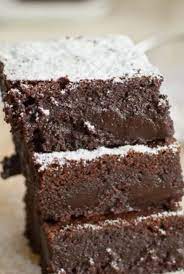 12 Clever Recipes To Use Leftover Egg Whites Recipe Cake Recipe With Eggs Egg White Recipes Cake Recipes