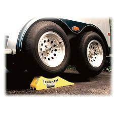 Camco Trailer Aid 4 5 Lift Black Walmart Com Trailer Tires Cargo Trailer Conversion Camco