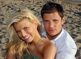 Nicholas scott nick lachey was born on november 9, 1973 in harlan, kentucky, united states. How Much Did Jessica Simpson Pay Nick Lachey Divorce Settlement Details