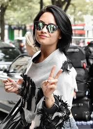 Populaires coiffure courte black coupe courte femme noire cheveux. Idee Tendance Coupe Coiffure Femme 2017 2018 Coupe Courte 2017 110 Des Plus Belles Coiffures Courtes De La Rentree En Phot Vogue Tunisie Maroc Algerie Magazine Fashion Luxe Inspiration Et People