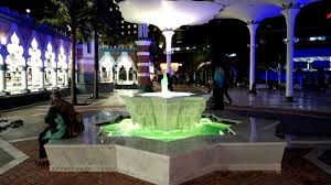 Jamek mosque, officially sultan abdul samad jamek mosque (malay: River Of Life Water Feature 4 Masjid Jamek Sultan Abdul Samad Youtube