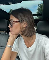 Short hair is the way to go for the summer 🧚🏻🖤🖤🖤