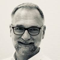 80+ perfiles de «Imig»