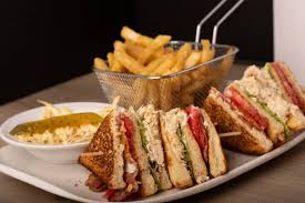 Image result for tbn:PrtsmamH2gogrM::www.designcommandcenter.com/photography/ClubSandwich.jpg