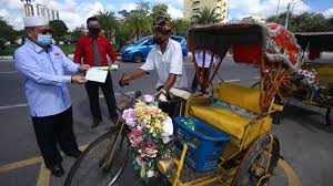 Semakan borang permohonan dana raya terengganu 2021 dana ttb terengganu secara online, semakan idana untuk anda rakyat terengganu. Penarik Beca Terima Bantuan Raya Rm600