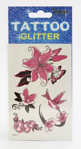 Na tele je bolest menší; Tetovani Na Prst Motivy Azz Cz