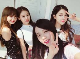 At Thai Restaurant Bp House Ep 3 4 Blackpink Blackpink Jisoo Blackpink Photos