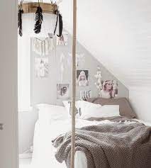 Kleines schlafzimmer praktisch einrichten kleines schlafzimmer mit. Bohemian Style Furs Schlafzimmer In Weiss 49 Ideen Zimmer Zimmer Einrichten Jugendzimmer Schlafzimmer Madchen