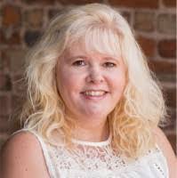 Suzanne Rhodes's Instagram, Twitter & Facebook