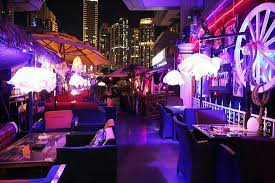 Over at business bay the focus in on keeping the worker bees content; Piccolo Mondo Marina Dubai Restaurant Picture Of Piccolo Mondo Bay Dubai Tripadvisor
