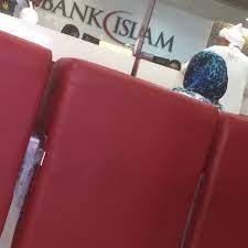 Masjid riyadhul jannah yang berada di rt 3 rw 1 dituturkan mulyono, tanah dan masjid tersebut milik almarhum yatimin yitno diharjo, pemilik perusahaan bus. Photos At Bank Islam Masjid Tanah 4 Tips