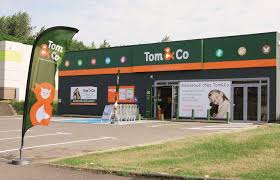 Jump to navigation jump to search. Tom Co Bruay La Buissiere 2 115 Photos Aquatic Pet Store Parc De La Porte Nord 56 Rue Christophe Colomb 62700 Bruay La Buissiere