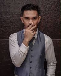 Fanpage ini adalah unofficial yang mana ia tidak diurus oleh aedy sendiri. Who Wore It Better Actor Aedy Ashraf Channels Jared Leto In Attention Grabbing Photo Shoot