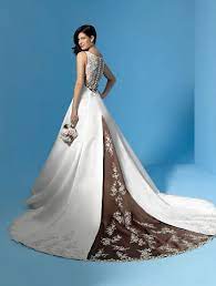 Train With An Accent Color On It Purple Wedding Dress Colored Wedding Dresses Purple Wedding Gown