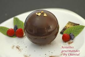 Sphere Chocolat Pour Un Dessert Surprise Sphere Chocolat Boule Chocolat Assiette Gourmande