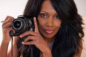 Gina Greenfield's Instagram, Twitter & Facebook