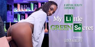 Daya Knight Has a Little Green Secret Revealed in Virtual Reality! | VR  Bangers