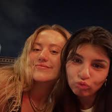 Me and the other side of the table❤️