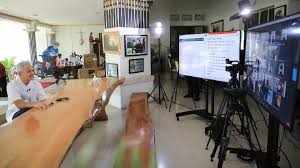 Ganjar pranowo bentuk panitia mudik atasi mudik lebaran. Keakraban Gubernur Ganjar Pranowo Warnai May Day Di Jateng Nasional Tempo Co