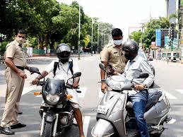 Kerala government has brought back a few curbs after the union home ministry objected to the manner in which the state government allowed the partial relaxation of certain lockdown rules in seven. Covid 19 Kerala Mulls Complete Lockdown In Districts With A High Positivity Rate India Gulf News
