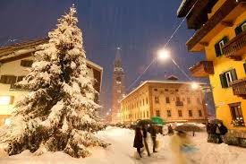 The italy's premier mountain resort, exclusively. Snow Wise Our Guide To Ski Holidays In Cortina D Ampezzo Italy