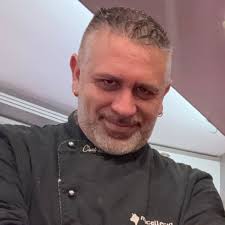 Nato in Germania, ingrassato in Olanda, macellato in Belgio e sezionato in  Italia. Direi che compro qualcos'altro...voi che dite?