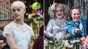 The film is a feature film adaptation of the musical, featuring the original songs from the show written by. Everybody S Talking About Jamie Cast Release Date And What Is It About Metro News