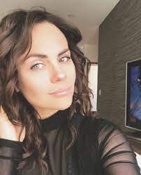 Laura carmine family background & career. Estilo Df Sabias Que Laura Carmine Hizo Un Video Para Facebook