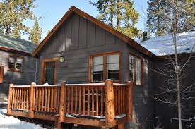 Nestled in the woods right across the street from the lake, the property is the perfect setting for a romantic getaway, family reunions, business retreats and great for weddings too! Cottonwood Tahoe Vista Lodge Cabins