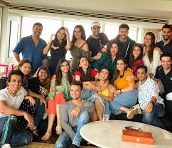 He has become a household name and a support system for countless families during the pandemic. Sonu Sood On Twitter Family