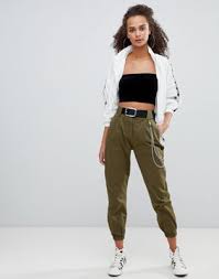 Bershka Black Cargo Pants With Chain Bershka Chain Detail Cargo Pants Bershka Outfit Green Cargo Pants Outfit Cargo Pants Outfit