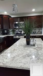 Best Budget Kitchen Cabinets Uk Whitecabinets And Whitekitchendecor Backsplash With Dark Cabinets Home Decor Kitchen Light Granite