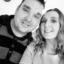 Debbie Slavin's Instagram, Twitter & Facebook