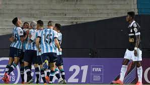 © proporcionado por rpp sporting cristal vs racing club chocan en el nacional por la copa libertadores. Sporting Cristal Perdio 2 1 Con Racing Por Copa Libertadores Internacional El Bocon
