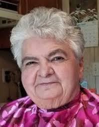 Melissa Klinedinst's Instagram, Twitter & Facebook