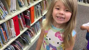 Reading Lamps for Bunk Beds & Fun Library Trips ⋆ Sprinkle Some Fun