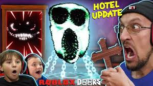 Piggy Darkest Night Themes {The Rotten Crew} Bobby, Pepper, Kenneth Themes. 