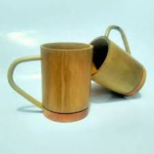 Kerajinan dari bambu berupa gelas ini memiliki nilai estetika yang tinggi dari segi model dan bahan dasarnya. 13 Kerajinan Dari Bambu Cara Contoh Gambar Jenis Paling Lengkap