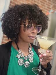 The Aldi barware is chef's kiss 😘🤌🏾 The accent gold