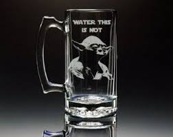 Star Wars Yoda Etched Large 26 5 Oz Glass Mug Text Options Mugs Star Wars Glass Beer Mug