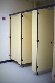 Kompakt Laminat Kompakt Laminat Wc Tuvalet Kabin Bolme Islemleri